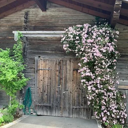 펜션 Charmantes Chalet-eckhaus Mit Alpenflair Am Wilden Kaiser *